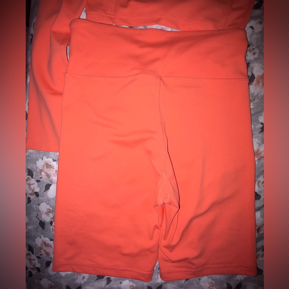 BodyNV Sherbet 3 Piece Coral Activewear Set Jacket, Sports Bar and Shorts Sz S - Picture 8 of 9
